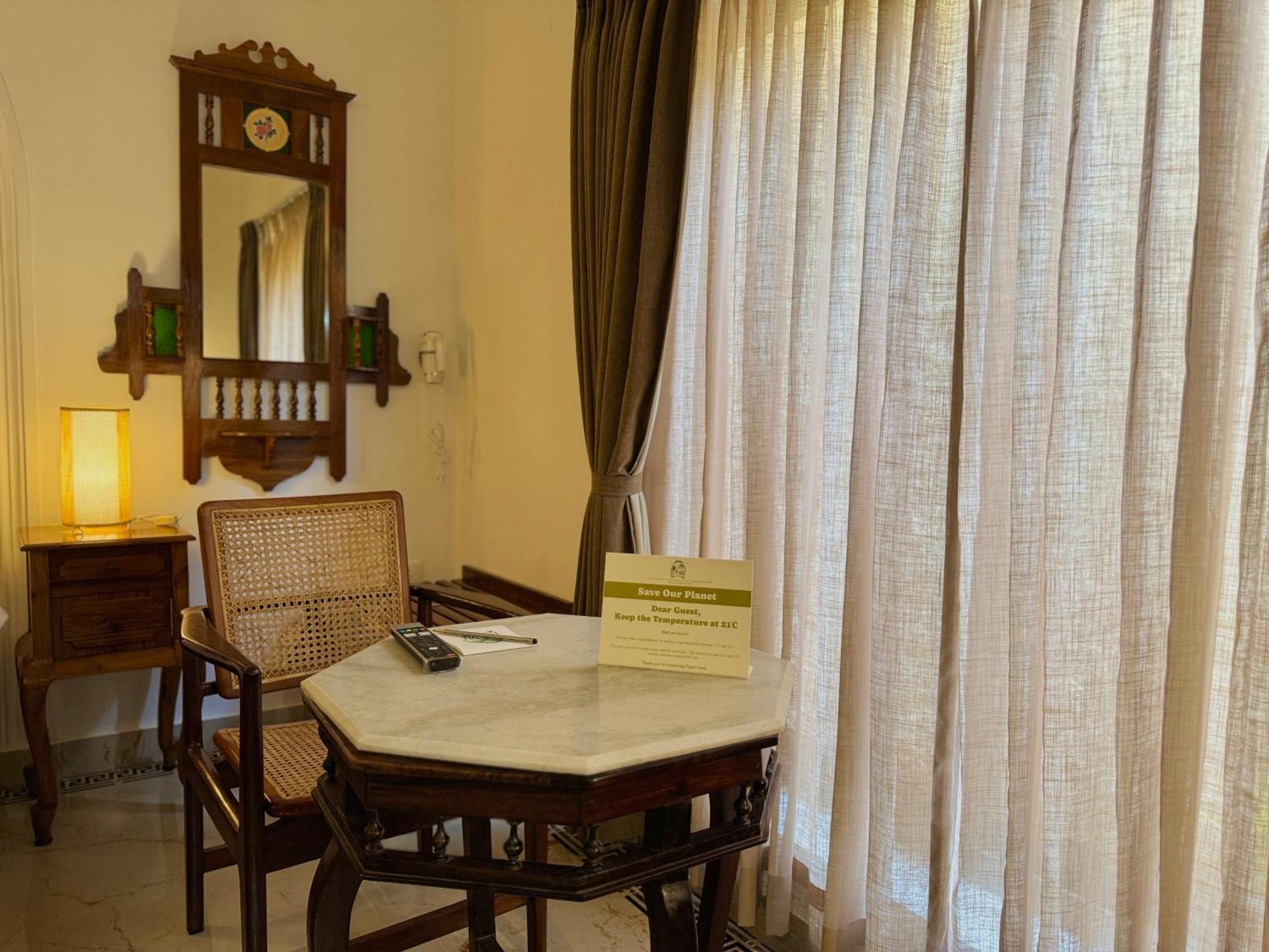 La Plage Seaview Suites Pondicherry Bagian luar foto