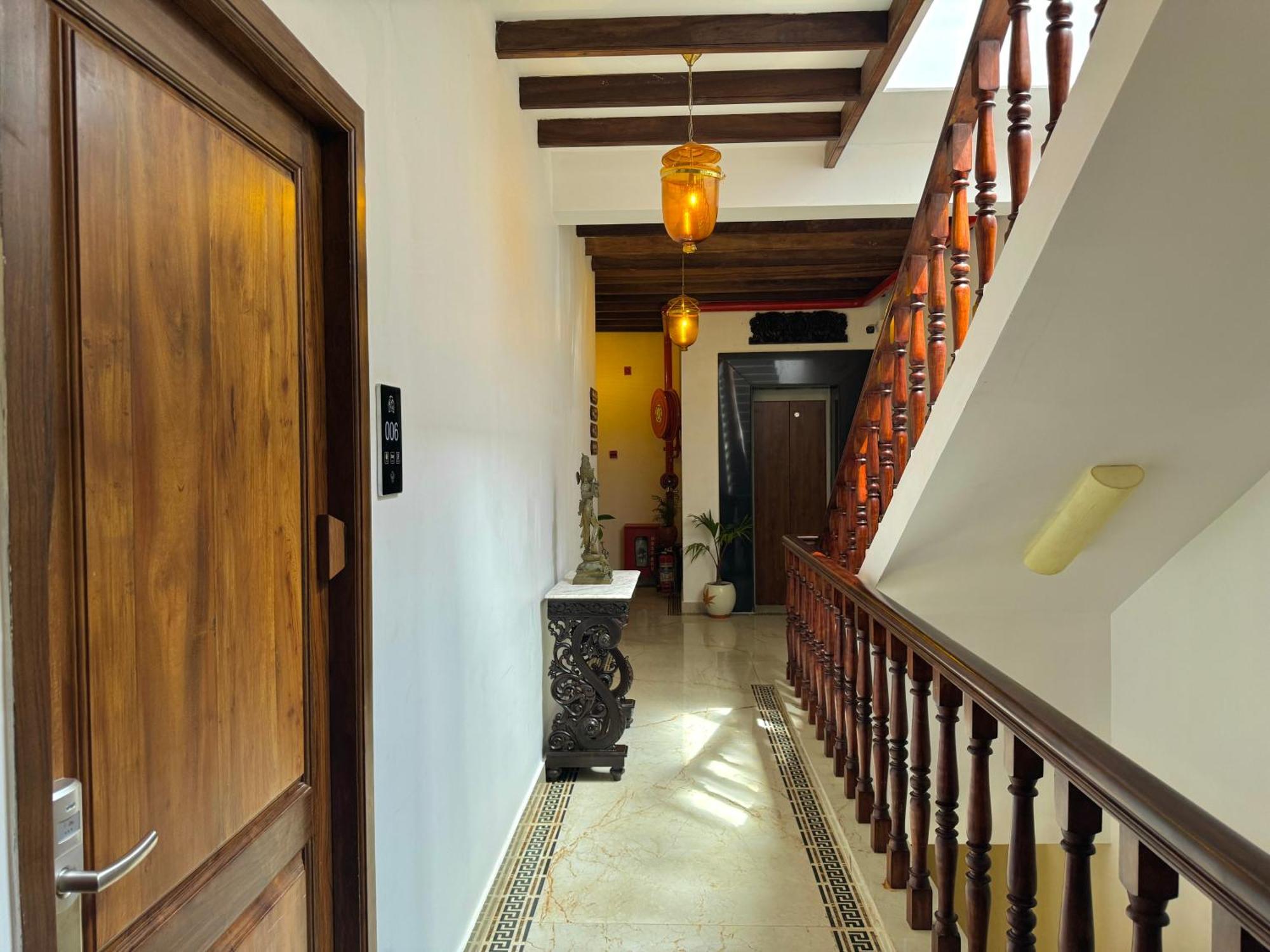 La Plage Seaview Suites Pondicherry Bagian luar foto